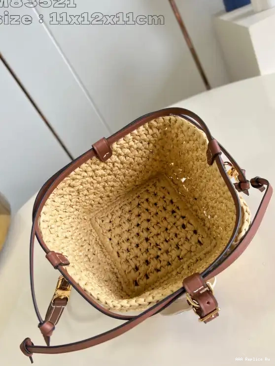AAA Pruses Bags PURSE LOUIS NOÉ VUITTON 0521